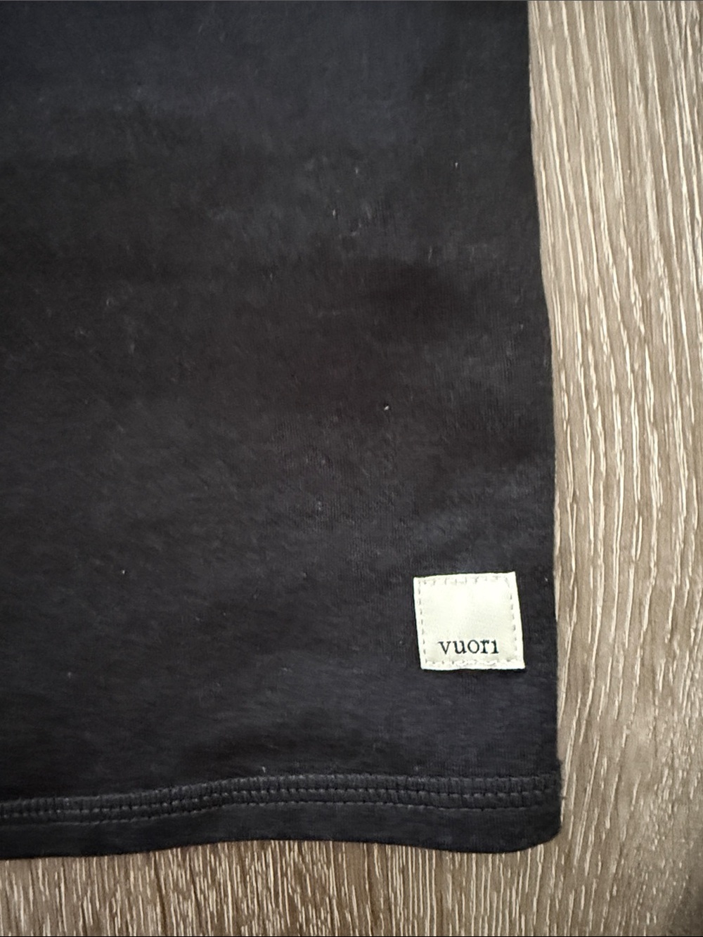 Vuori Halo crop top, size small - Picture 5 of 5